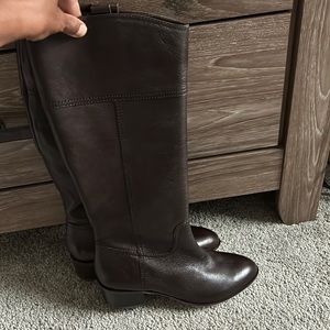 LOUISE ET CIE BROWN LEATHER KNEE HIGH BOOTS SIZE 8M MSRP $229.00